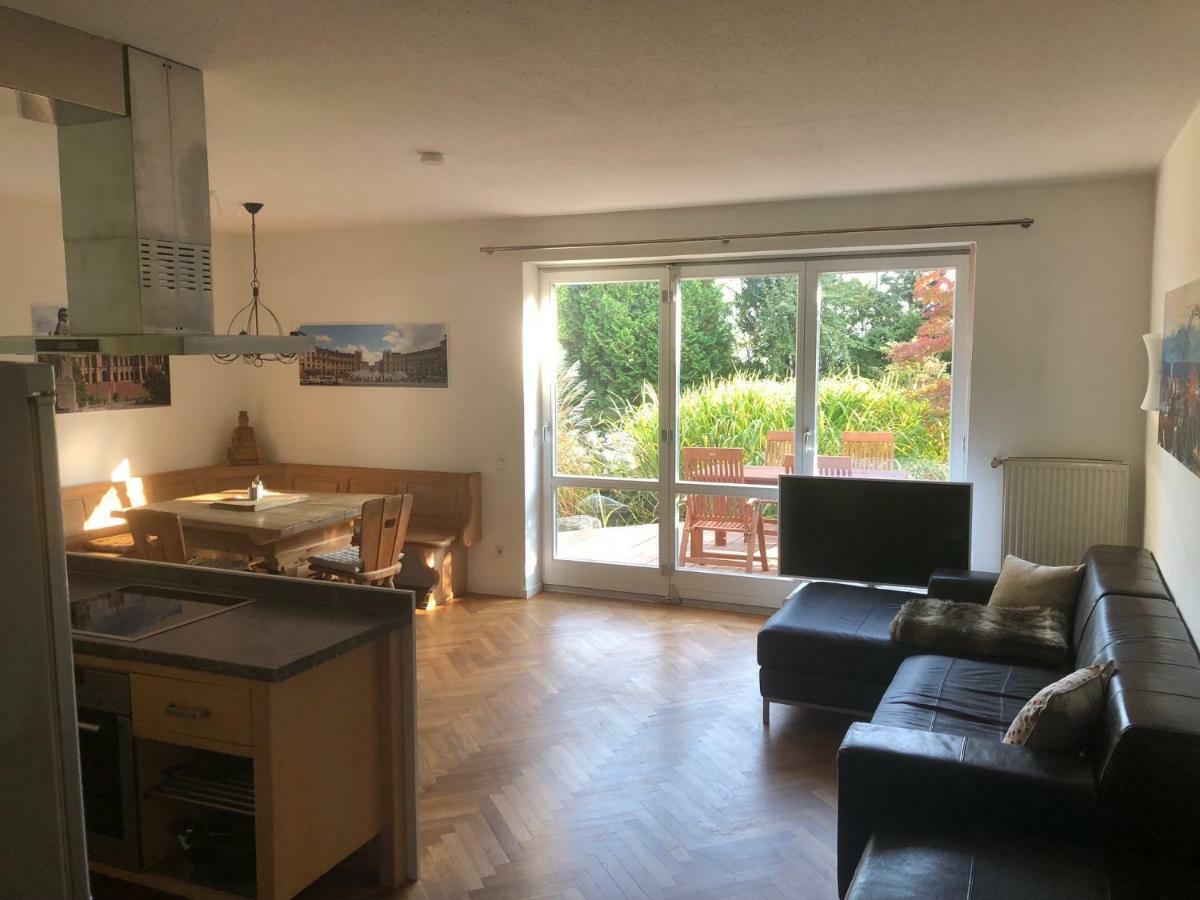 Ferienwohnung Messewohnung Muenchen Ost Forstern Esterno foto